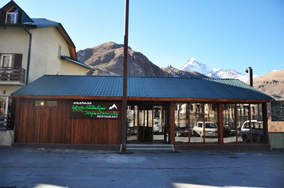 Hotel Stepantsminda Buitenkant foto